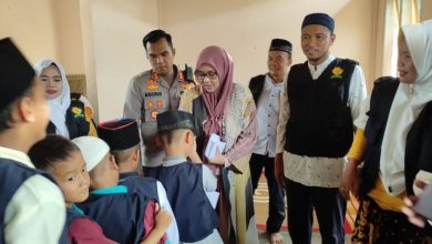 Penuh Kehangatan Anak Anak Dan Pengurus Rumah Cinta Sambut Kedatangan Kapolres OKU Timur