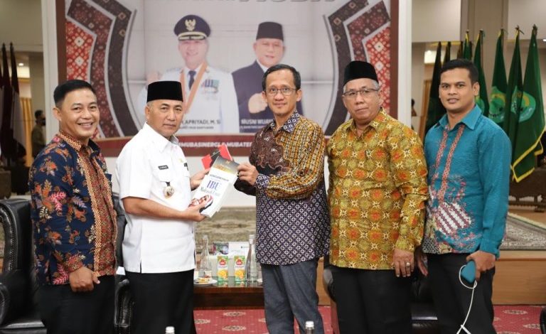 Terima Pengurus ICMI, Pj Bupati Muba : ICMI Harus Beri Kontribusi Positif Untuk Daerah