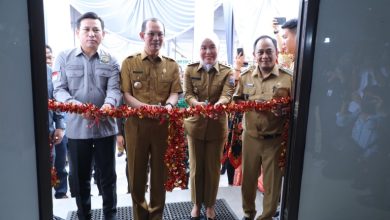 Resmikan Kantor Baru Camat Kemuning, Harnojoyo: Maksimalkan Pelayanan Masyarakat