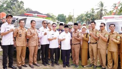 Apriyadi Sisir Pelosok, Beri Bantuan Mobil Ambulans untuk Warga Muba