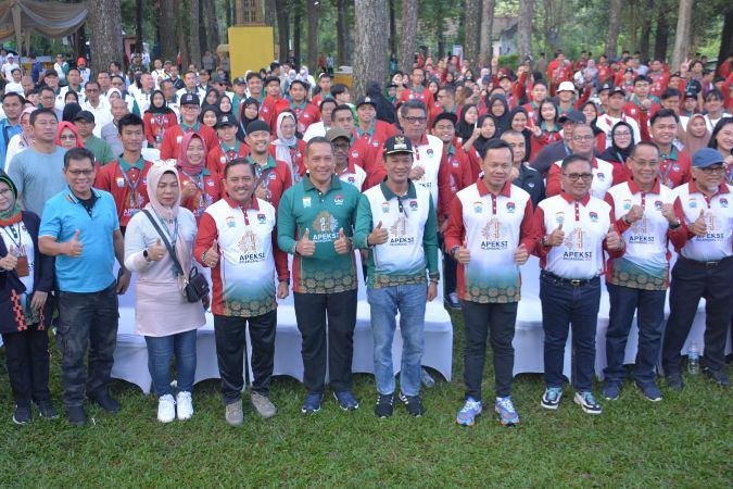 Peserta Youth Camp Motivator Bermalam di Hutan Punti Kayu