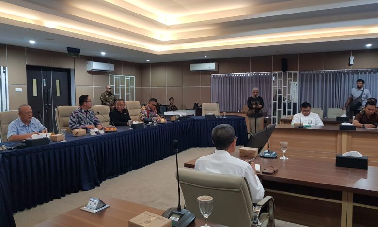 Kerjasama Strategis Antara Wakil Ketua DPRD Sumsel dan Staf Khusus Wakil Presiden RI dalam Pengembangan Literasi di Tanjung Enim