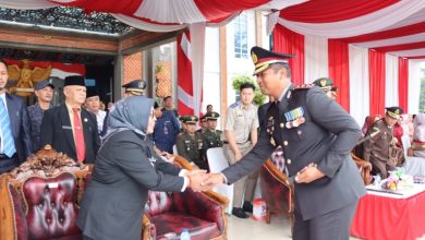 Peringati HUT Bhayangkara ke-77, Kapolres Musi Rawas Dapatkan Kejutan dari TNI