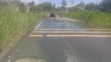 Pemerintah Daerah Terkesan Kurang Peduli Terhadap Kondisi Jalan Pemkab Jagaraga