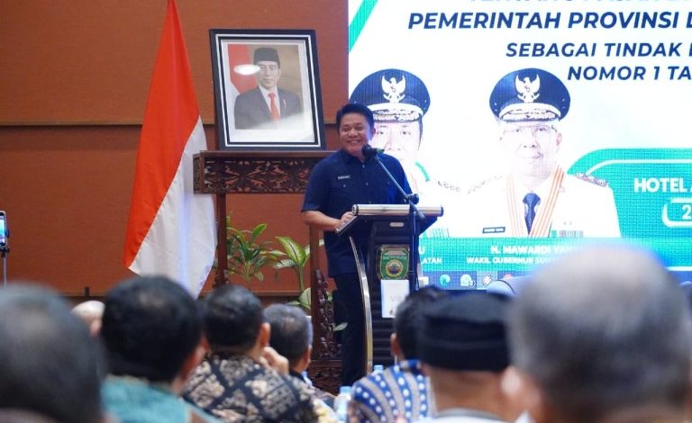 Porsi PAD Kabupaten/kota Menjadi 66 Persen, Herman Deru Ingatkan Pemda  Berikan Service Terbaik Untuk Masyarakat