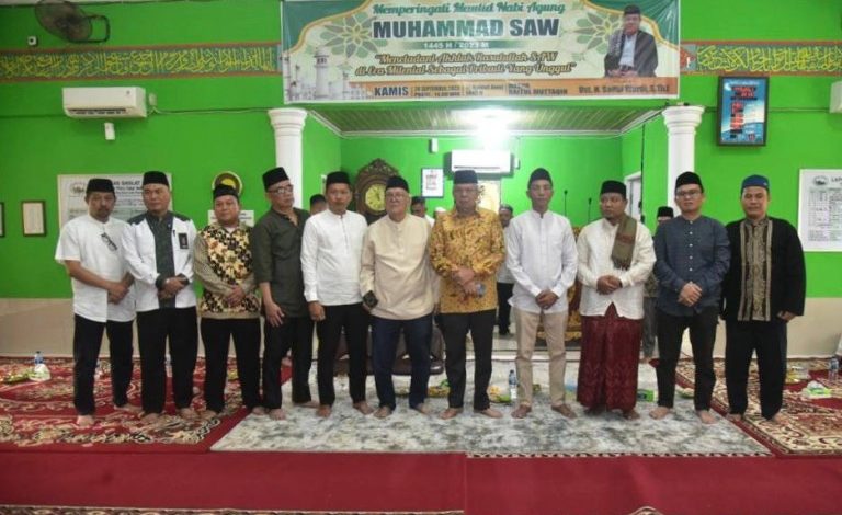 Wagub Mawardi Yahya Maulid Nabi Bersama Jemaah Masjid Baitul Muttaqin Talang Kelapa