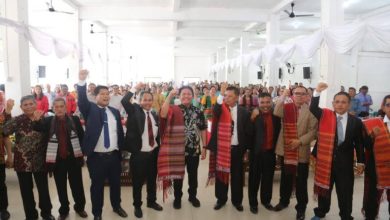 Sebagai Umaro’ Herman Deru Ingatkan Jemaat Gereja HKBP Sukamaju Jaga Kerukunan Antar Umat Beragama