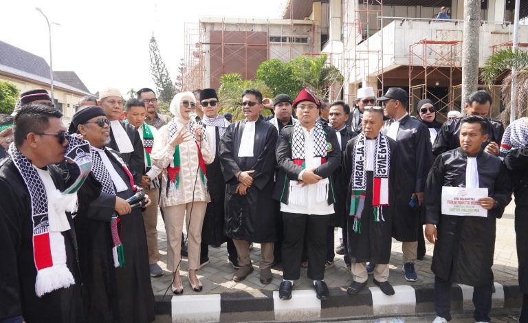 Ketua DPRD Sumsel Terima Aksi Massa Solidaritas untuk Palestina