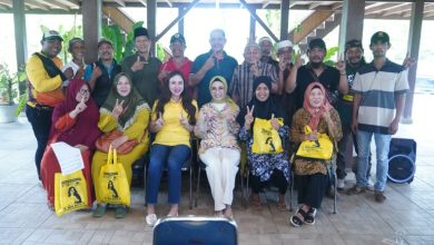 RA Anita Audiensi Bersama Masyarakat Banyuasin di Palembang