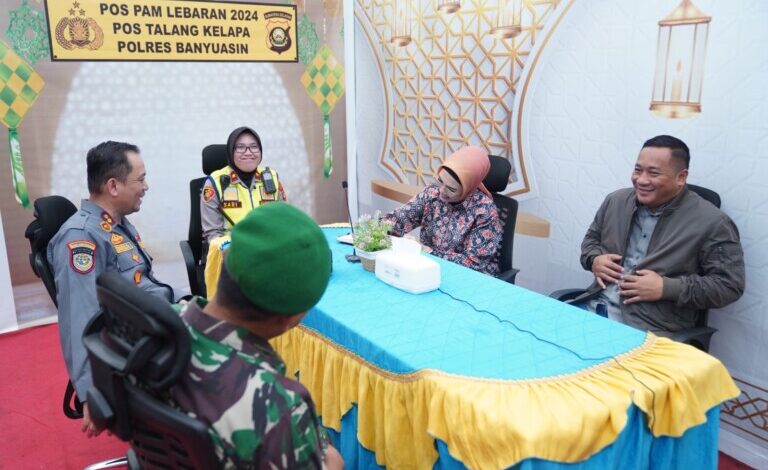 Ketua DPRD Sumsel Monitor Arus Mudik di Kabupaten Banyuasin