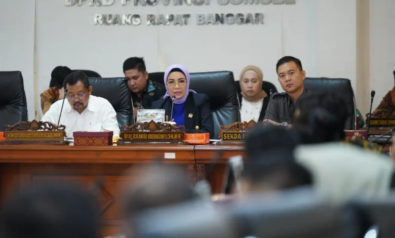 DPRD Sumsel Rapat Dengar Pendapat bersama Forum Lintas Komunitas R4